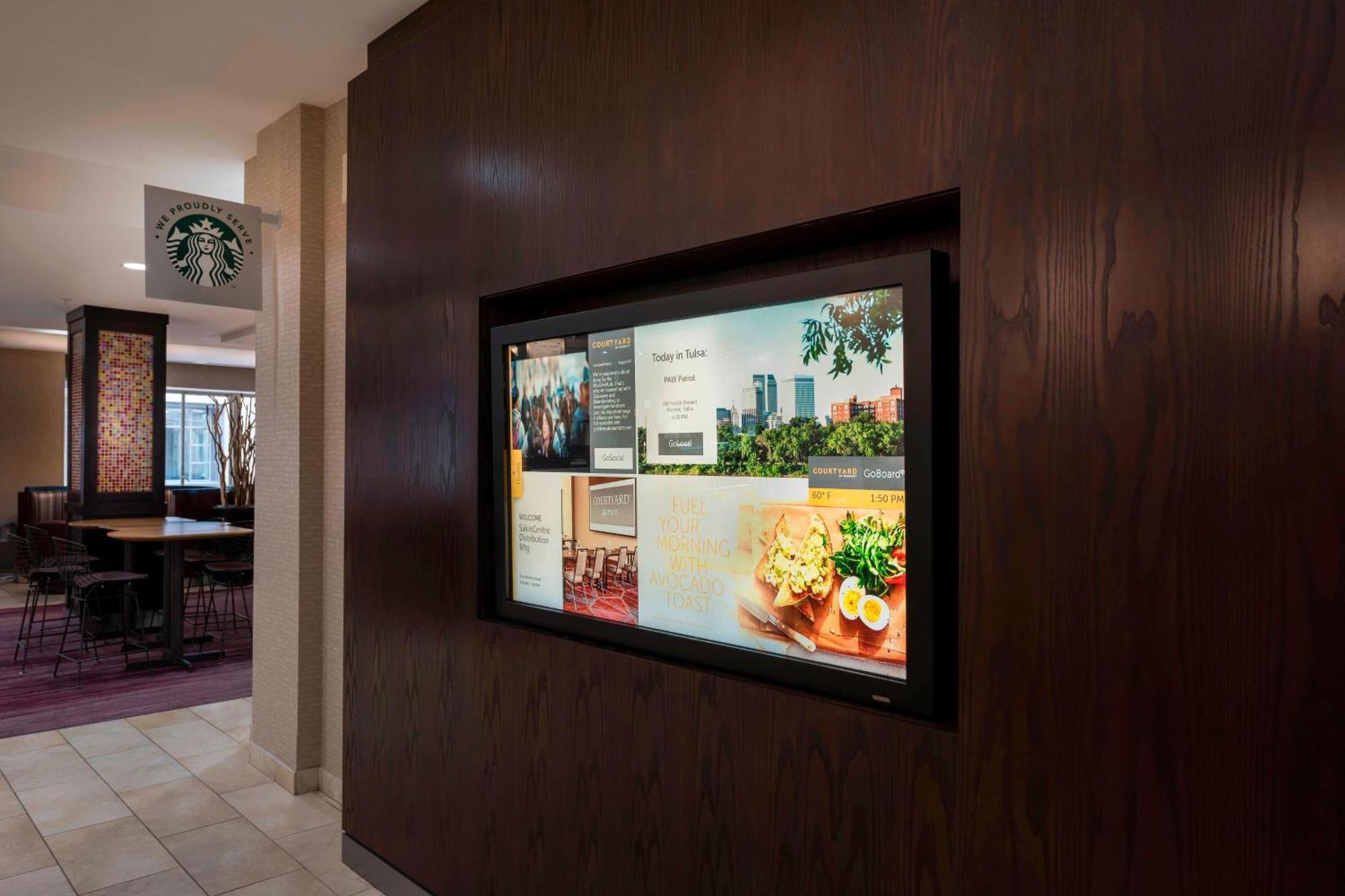 Courtyard By Marriott Tulsa Downtown Hotel Exterior photo